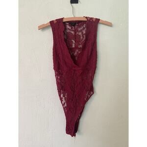 Women’s Rue 21 Small Burgundy Lace Seethru Bodysuit With Snap Crotch Pre Loved